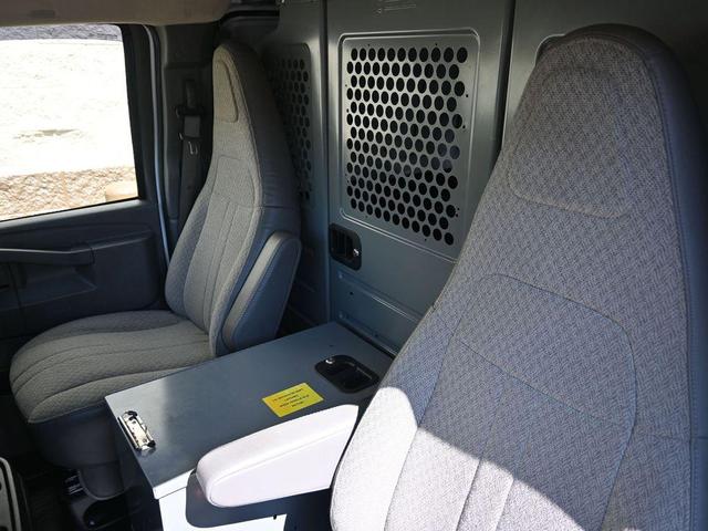 Photo of 2020 Summit White GMC Savana 3500