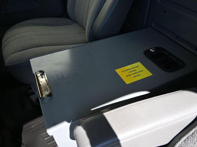 Photo of 2020 Summit White GMC Savana 3500
