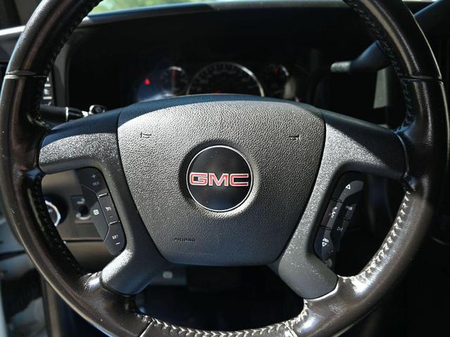 Photo of 2020 Summit White GMC Savana 3500