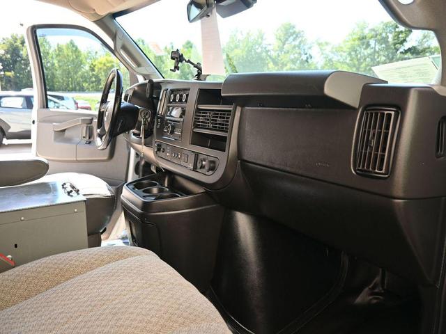 Photo of 2020 Summit White GMC Savana 3500