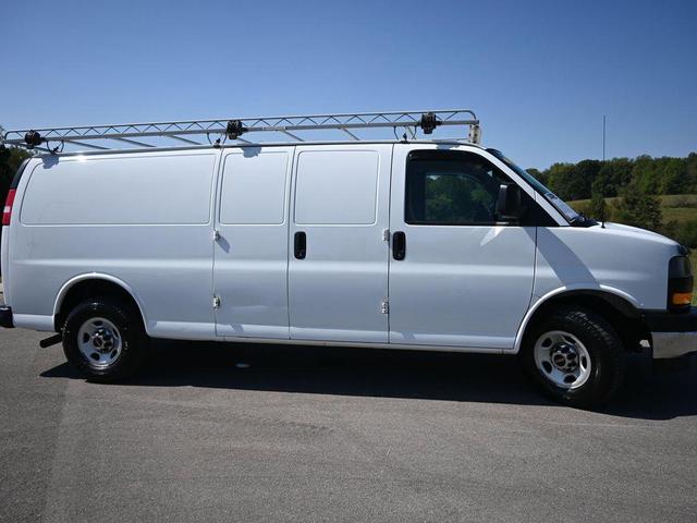 Photo of 2020 Summit White GMC Savana 3500