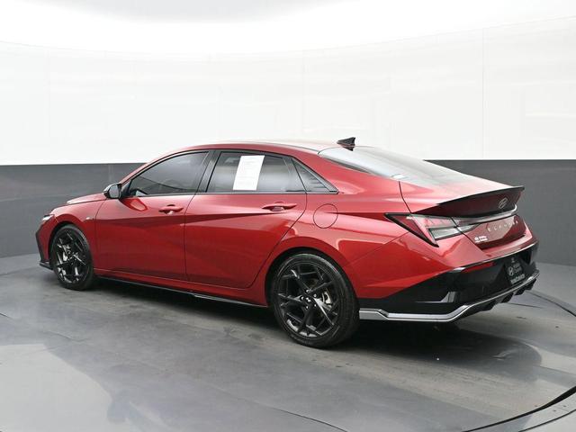 Photo of 2024 Ultimate Red Hyundai ELANTRA