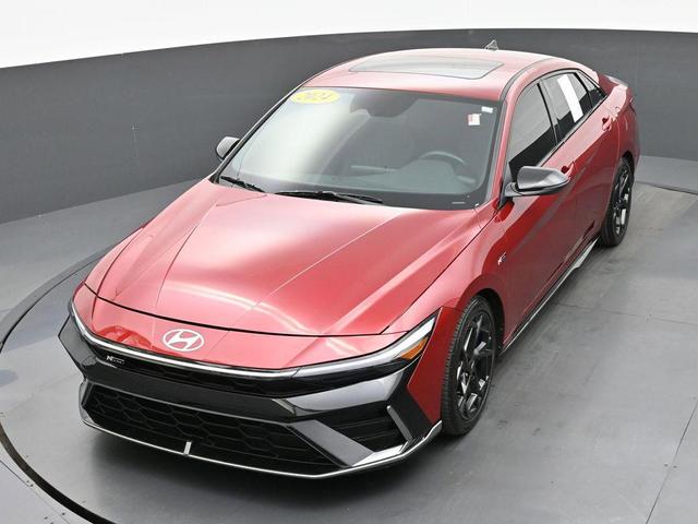 Photo of 2024 Ultimate Red Hyundai ELANTRA