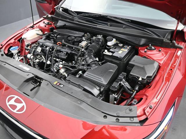 Photo of 2024 Ultimate Red Hyundai ELANTRA