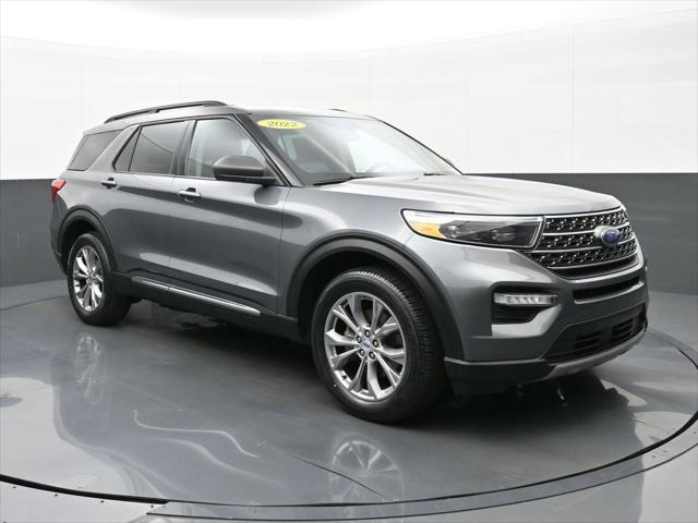 Photo of 2022 Carbonized Gray Metallic Ford Explorer