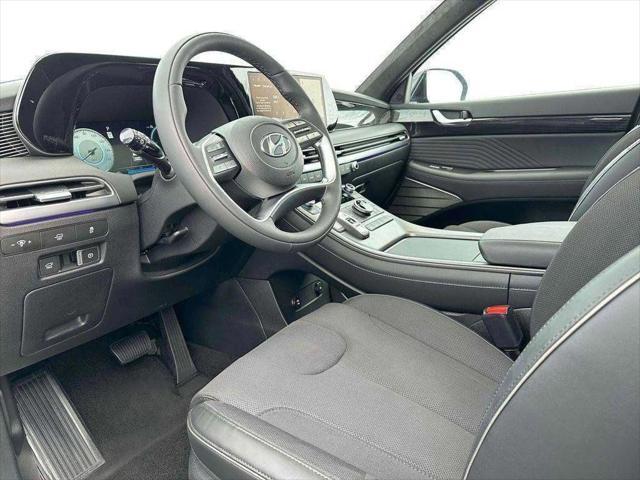 Photo of 2025 Abyss Black Pearl Hyundai PALISADE