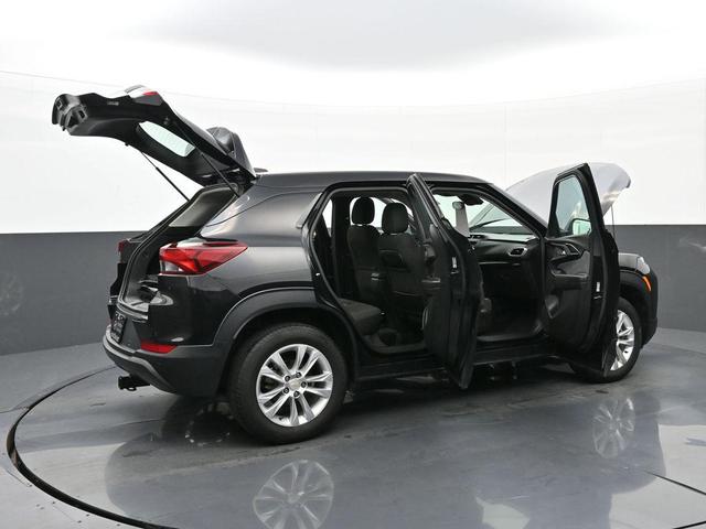 Photo of 2021 Mosaic Black Metallic Chevrolet Trailblazer