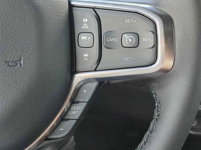 Photo of 2025 Diamond Black Crystal Pearlcoat RAM 1500