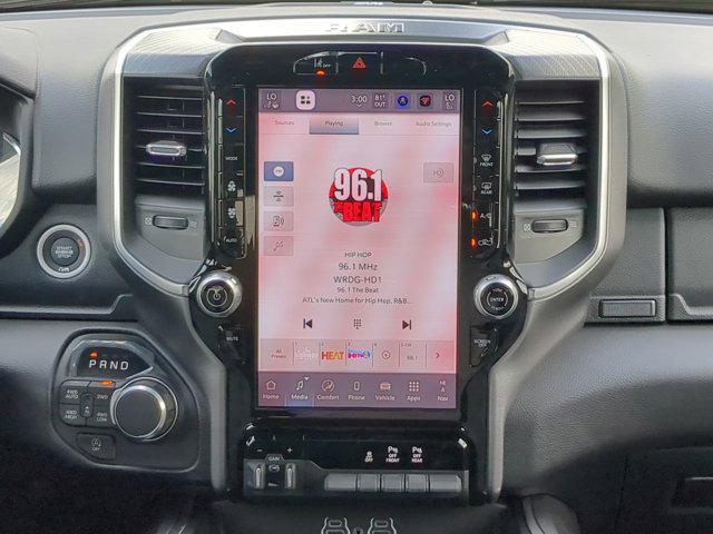 Photo of 2025 Granite Crystal Metallic Clearcoat RAM 1500