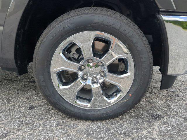 Photo of 2025 Granite Crystal Metallic Clearcoat RAM 1500
