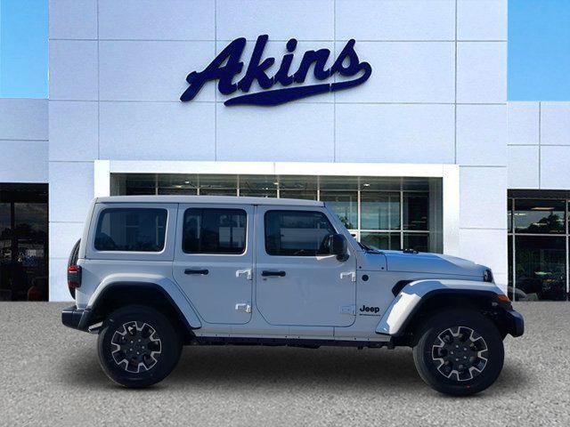 Photo of 2025 Bright White Clearcoat Jeep Wrangler