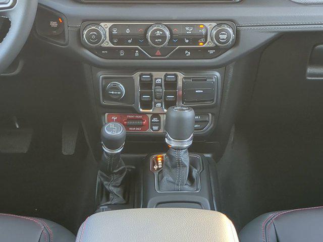 Photo of 2025 Anvil Clearcoat Jeep Wrangler