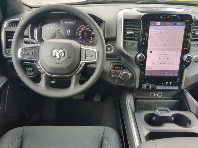 Photo of 2025 Diamond Black Crystal Pearlcoat RAM 1500