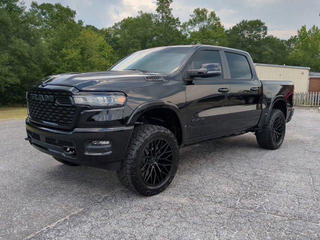 Photo of 2025 Diamond Black Crystal Pearlcoat RAM 1500