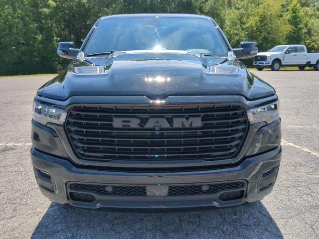 Photo of 2026 Diamond Black Crystal Pearlcoat RAM 1500