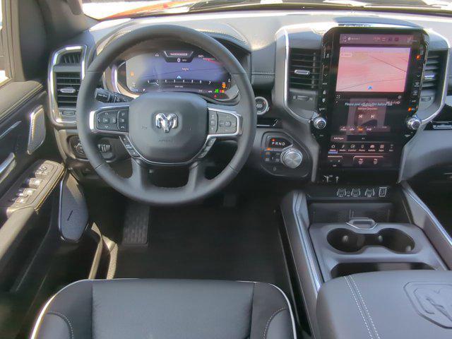 Photo of 2026 Diamond Black Crystal Pearlcoat RAM 1500