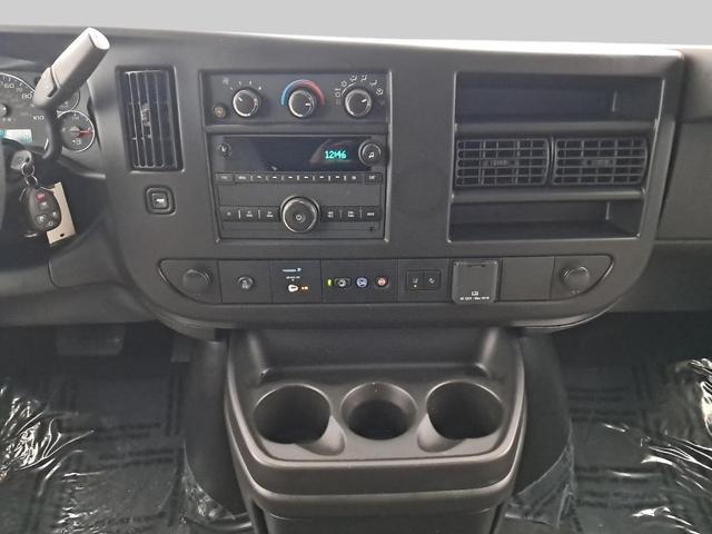 Photo of 2024 Summit White GMC Savana 3500