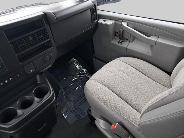 Photo of 2024 Summit White GMC Savana 3500