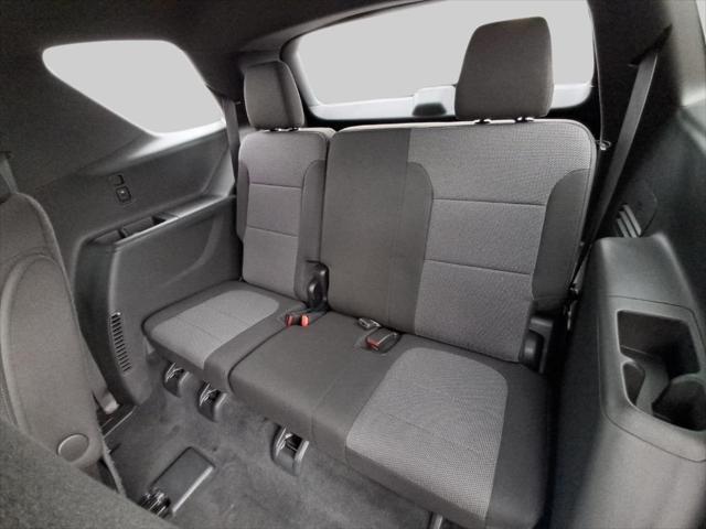 Photo of 2023 Mosaic Black Metallic Chevrolet Traverse