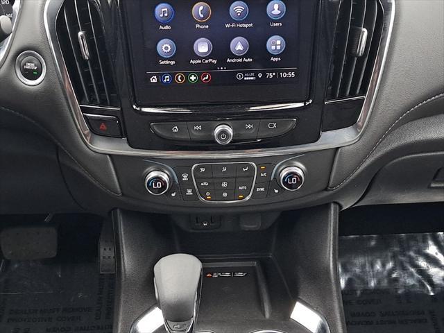 Photo of 2023 Mosaic Black Metallic Chevrolet Traverse
