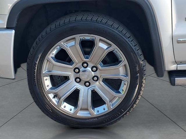 Photo of 2018 Quicksilver Metallic GMC Sierra 1500