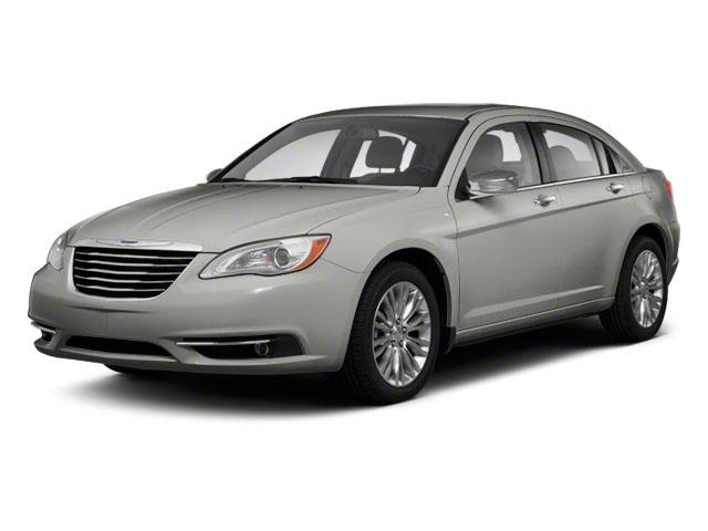 Photo of 2013 Billet Silver Metallic Clearcoat Chrysler 200