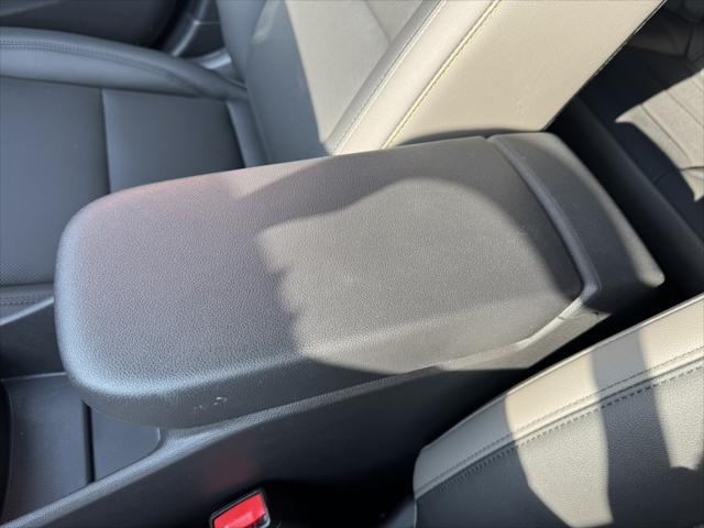 Photo of 2025 Cacti Green Chevrolet Trax
