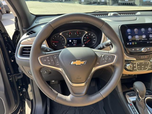 Photo of 2022 Mosaic Black Metallic Chevrolet Equinox
