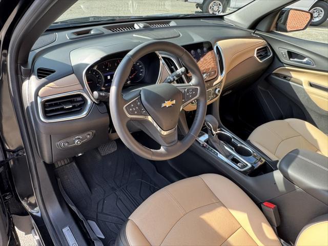 Photo of 2022 Mosaic Black Metallic Chevrolet Equinox