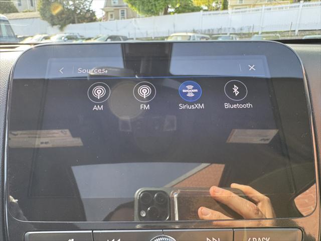 Photo of 2022 Mosaic Black Metallic Chevrolet Equinox