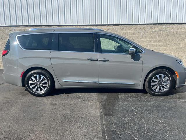 2021 Chrysler Pacifica Hybrid