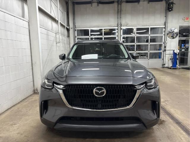 Photo of 2024 Machine Gray Metallic Mazda CX-90