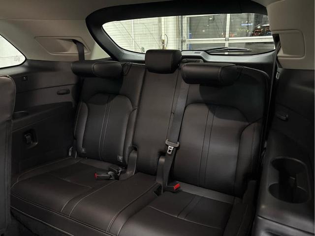 Photo of 2024 Machine Gray Metallic Mazda CX-90