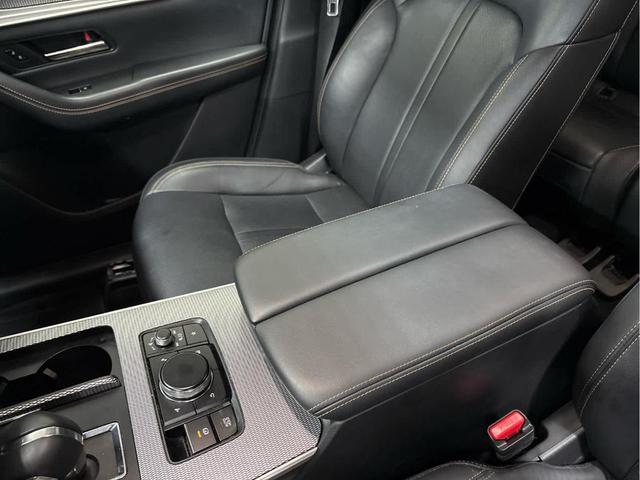 Photo of 2024 Machine Gray Metallic Mazda CX-90