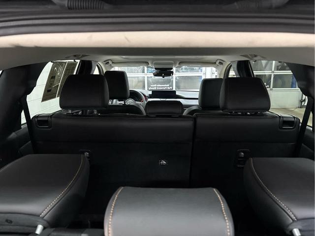 Photo of 2024 Machine Gray Metallic Mazda CX-90