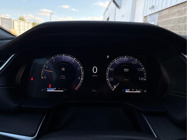 Photo of 2025 Silver Zynith Jeep Grand Cherokee L