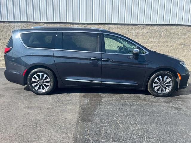 2021 Chrysler Pacifica Hybrid