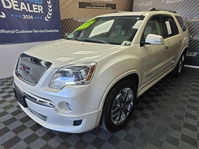 Photo of 2012 White GMC Acadia