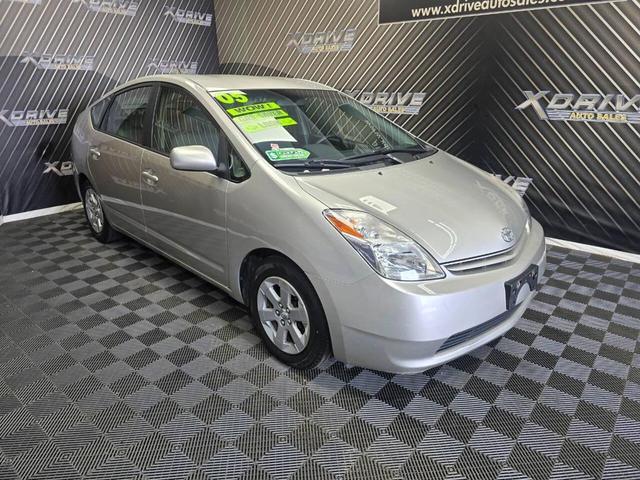 Photo of 2005 Millennium Silver Metallic Toyota Prius