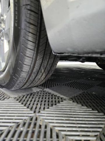 Photo of 2005 Millennium Silver Metallic Toyota Prius