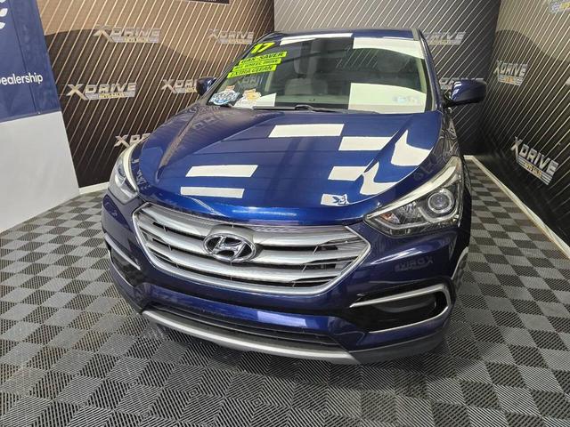 Photo of 2017 Blue Hyundai Santa Fe Sport
