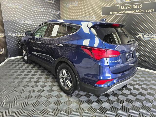 Photo of 2017 Blue Hyundai Santa Fe Sport