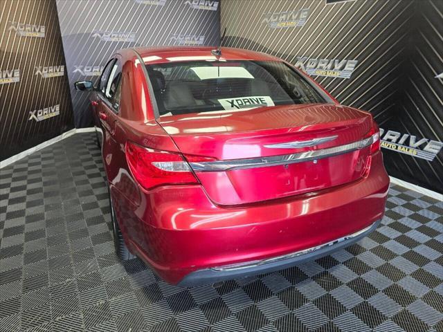Photo of 2011 Deep Cherry Red Crystal Pearlcoat Chrysler 200