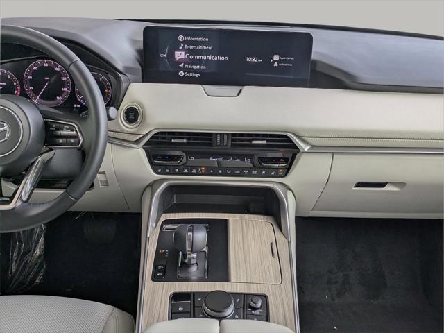 Photo of 2025 Rhodium White Premium Mazda CX-90