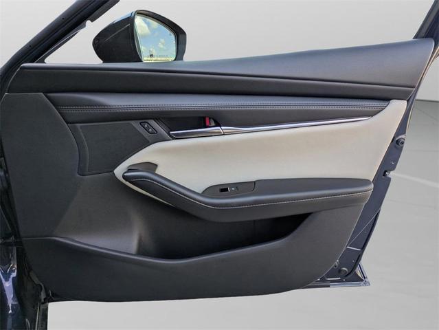 Photo of 2025 Deep Crystal Blue Mica Mazda Mazda3