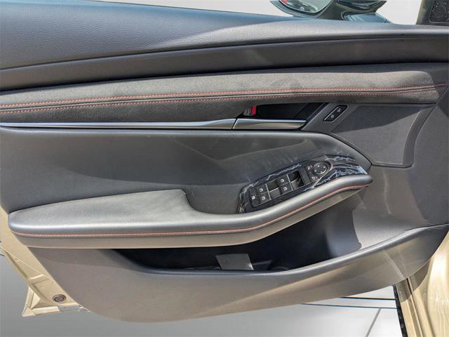 Photo of 2025 Zircon Sand Metallic Mazda Mazda3