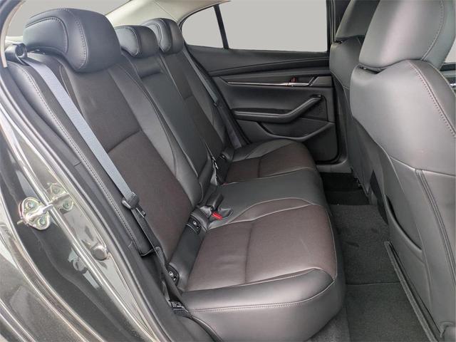 Photo of 2025 Machine Gray Metallic Mazda Mazda3