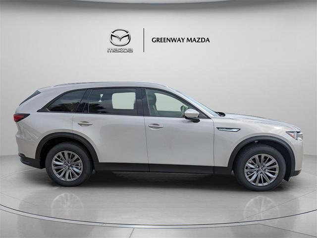 Photo of 2025 Platinum Quartz Mazda CX-90