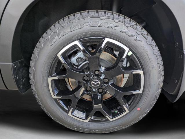 Photo of 2025 Zircon Sand Metallic Mazda CX-50