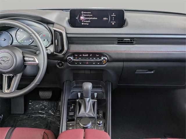 Photo of 2025 wind chill pearl Mazda CX-50 Hybrid